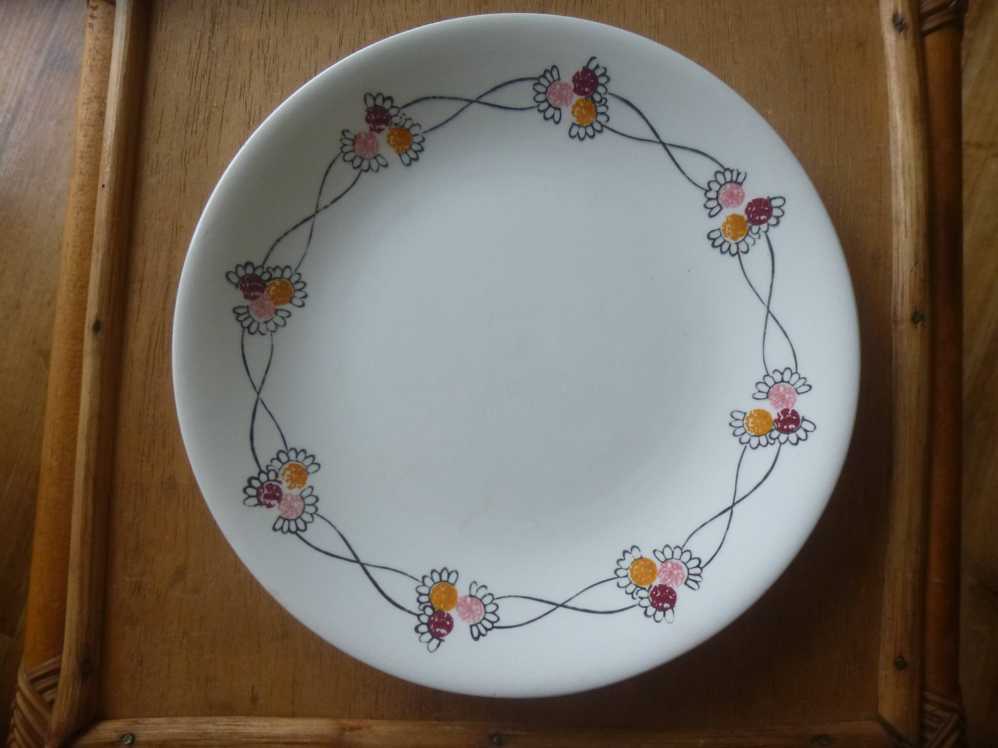 Flat plate Gien model Fleurettes