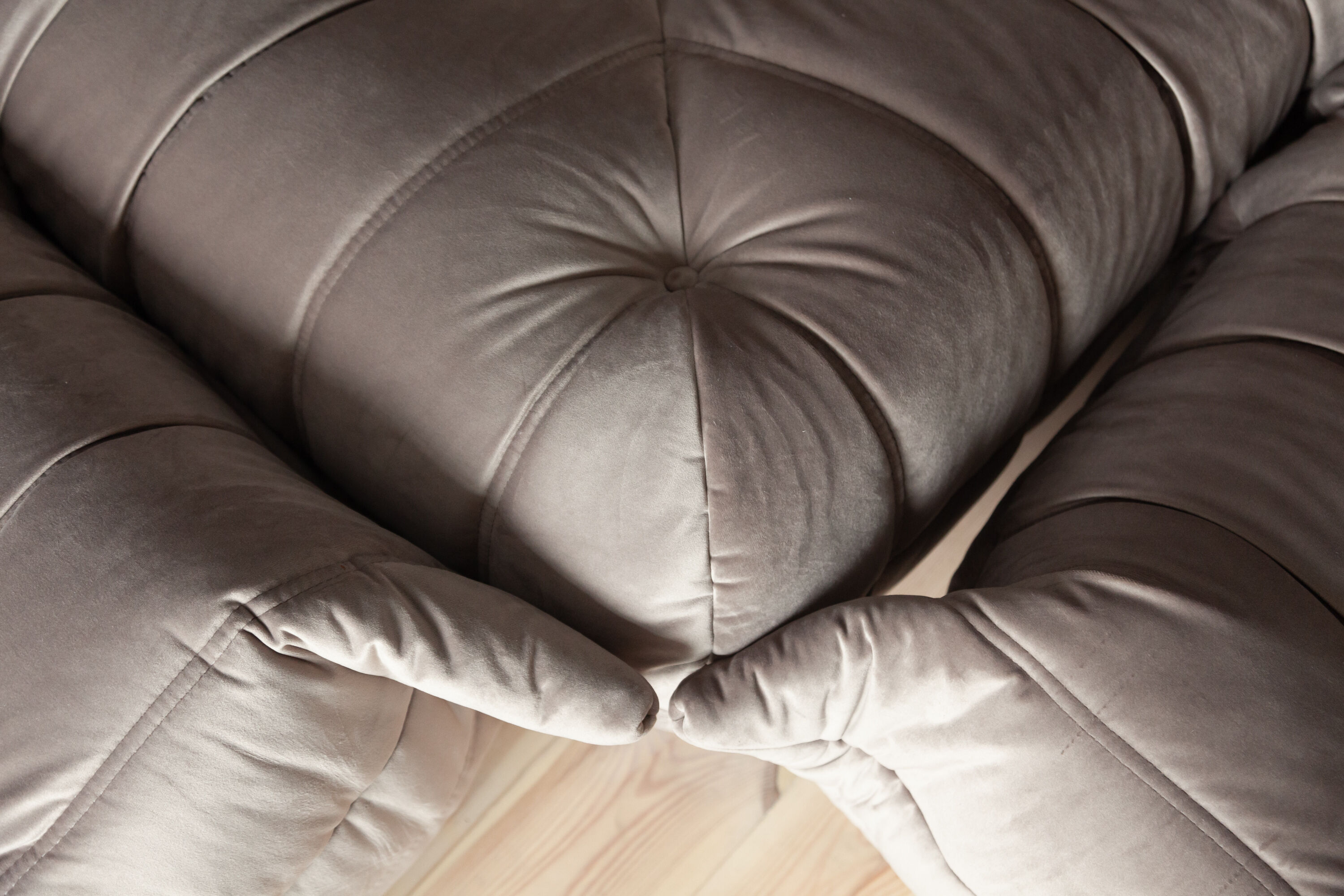 Togo set in pink velvet model designed by Michel Ducaroy 1973