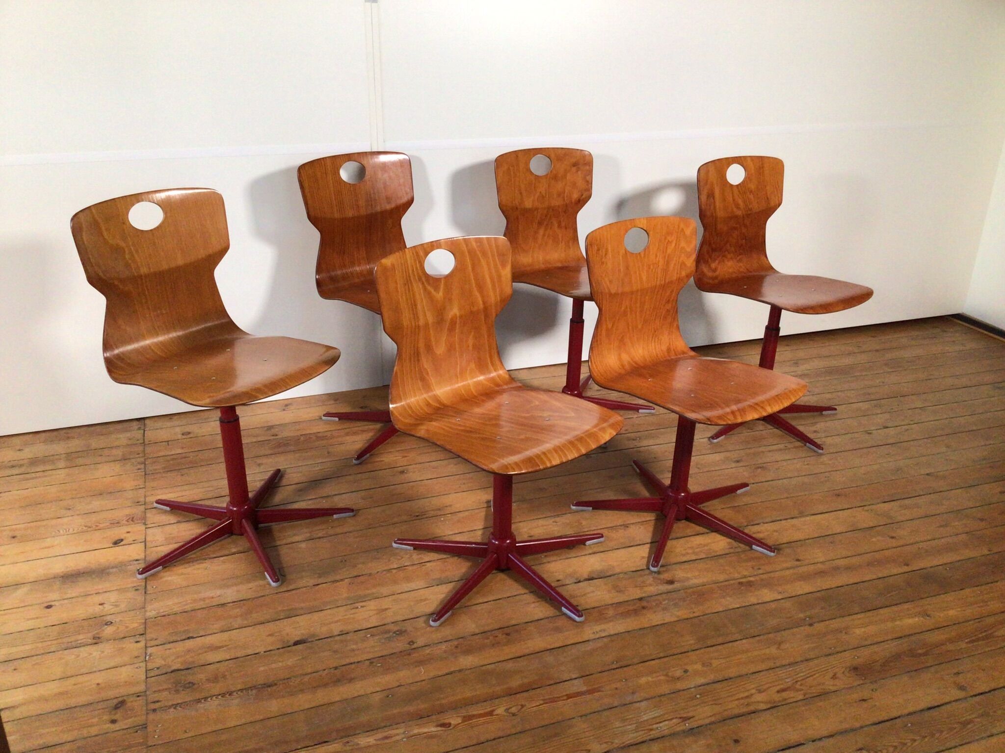 height adjustable industrial chair