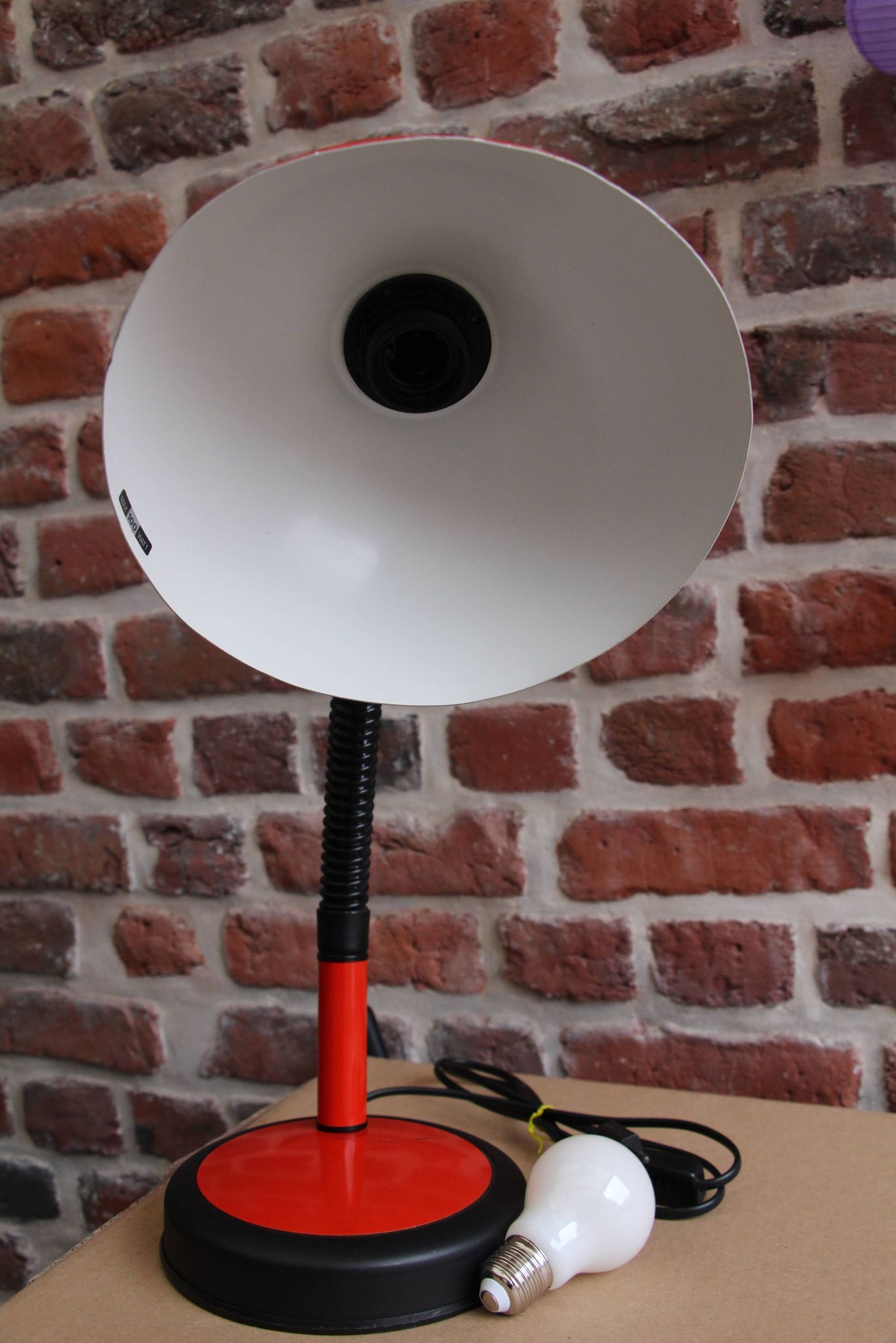 Red desk lamp Veneta Lumi 70's