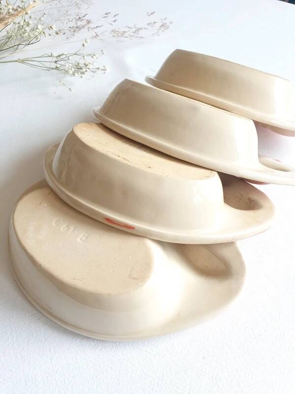 Ceramic crayfish bowls