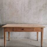 Farmhouse Table / Country Table
