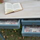 Bureau relooké en pin