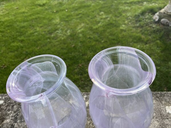 Paire de Vases Soliflores en Verre Soufflé – Effet Marmoréen Violet (Spatte