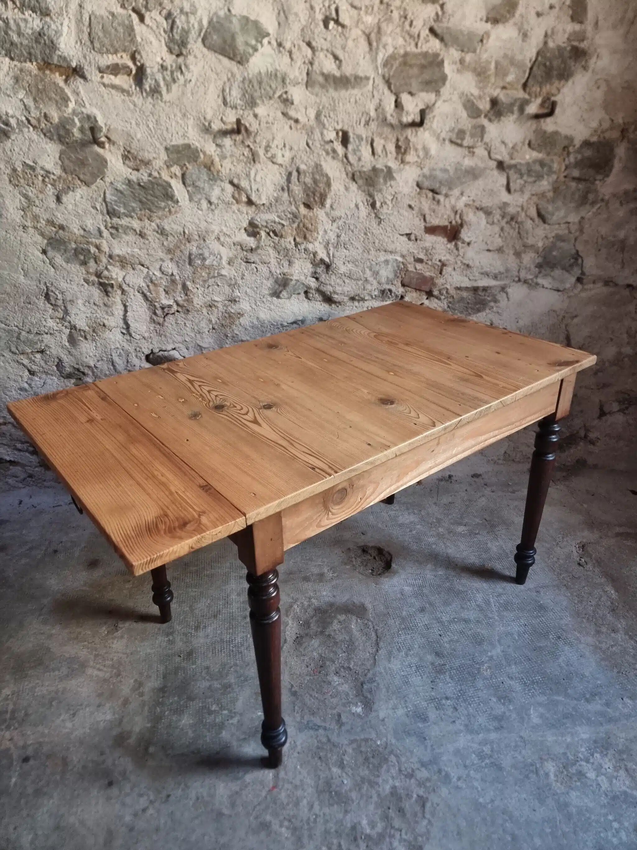 Table vintage française en pin avec rallonge latérale vers 1930, table de cuisine ou bureau
