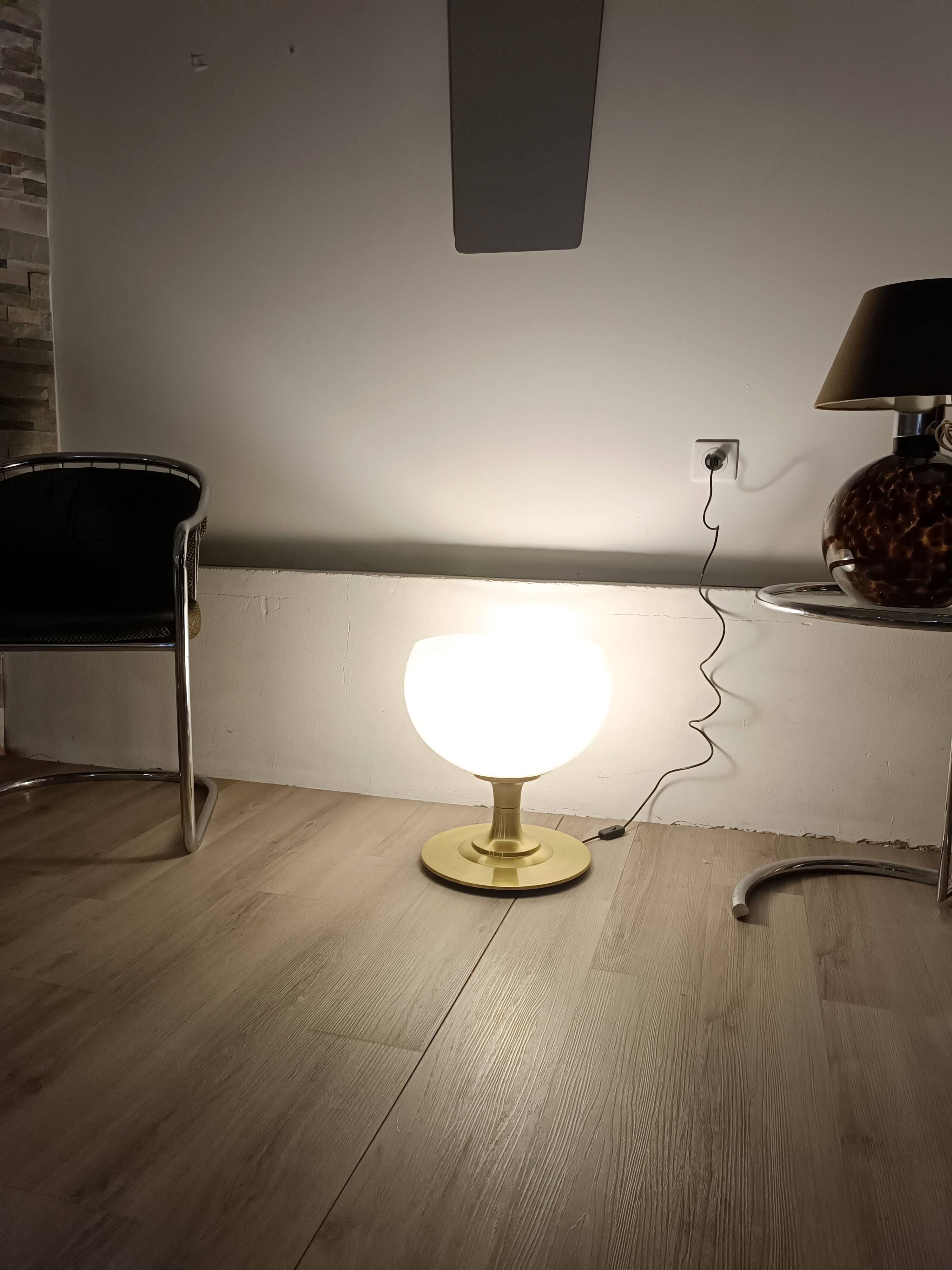 Lampe coupe géante Italie 1970s