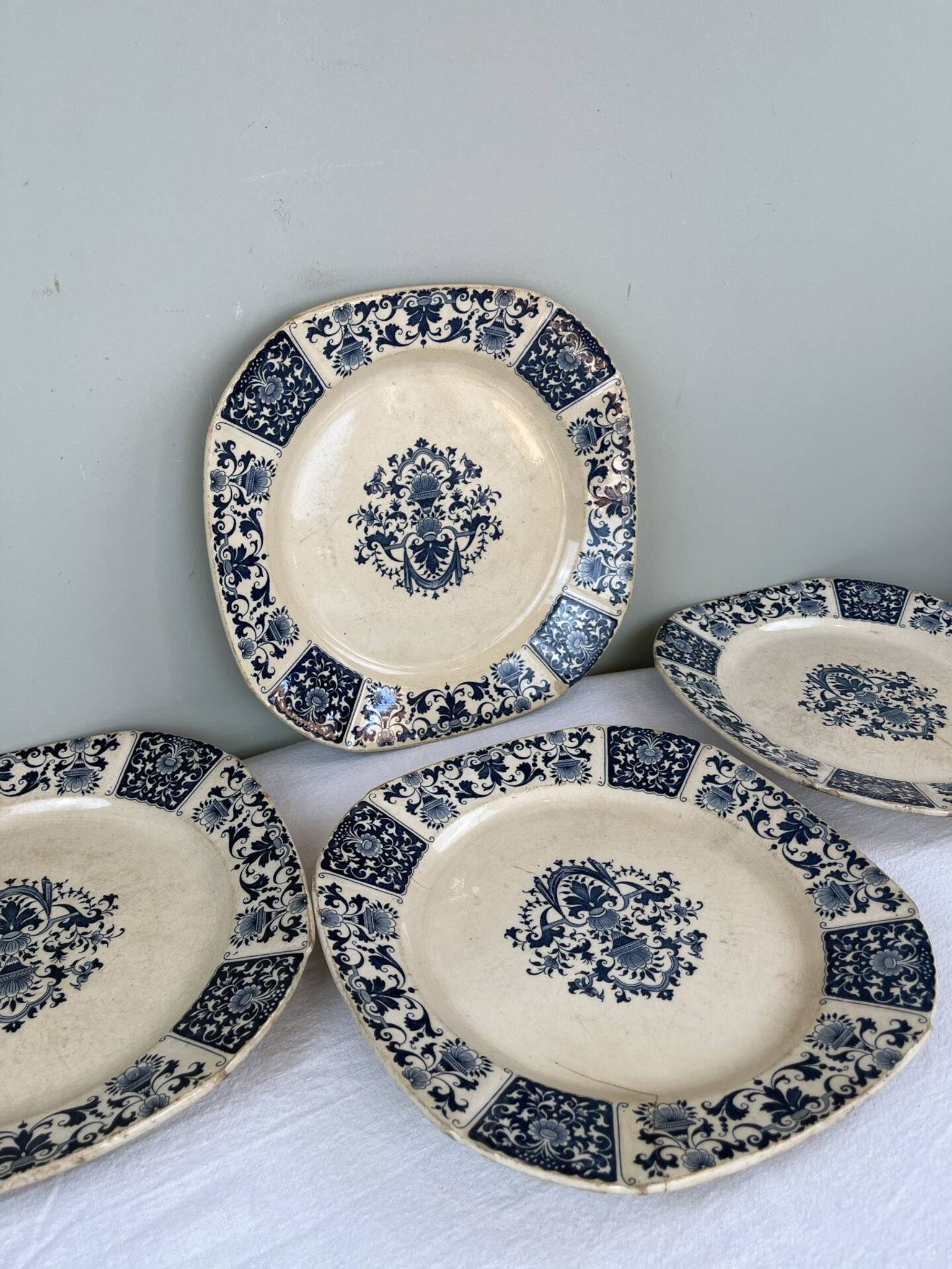 Antique plate from the late 19th century.