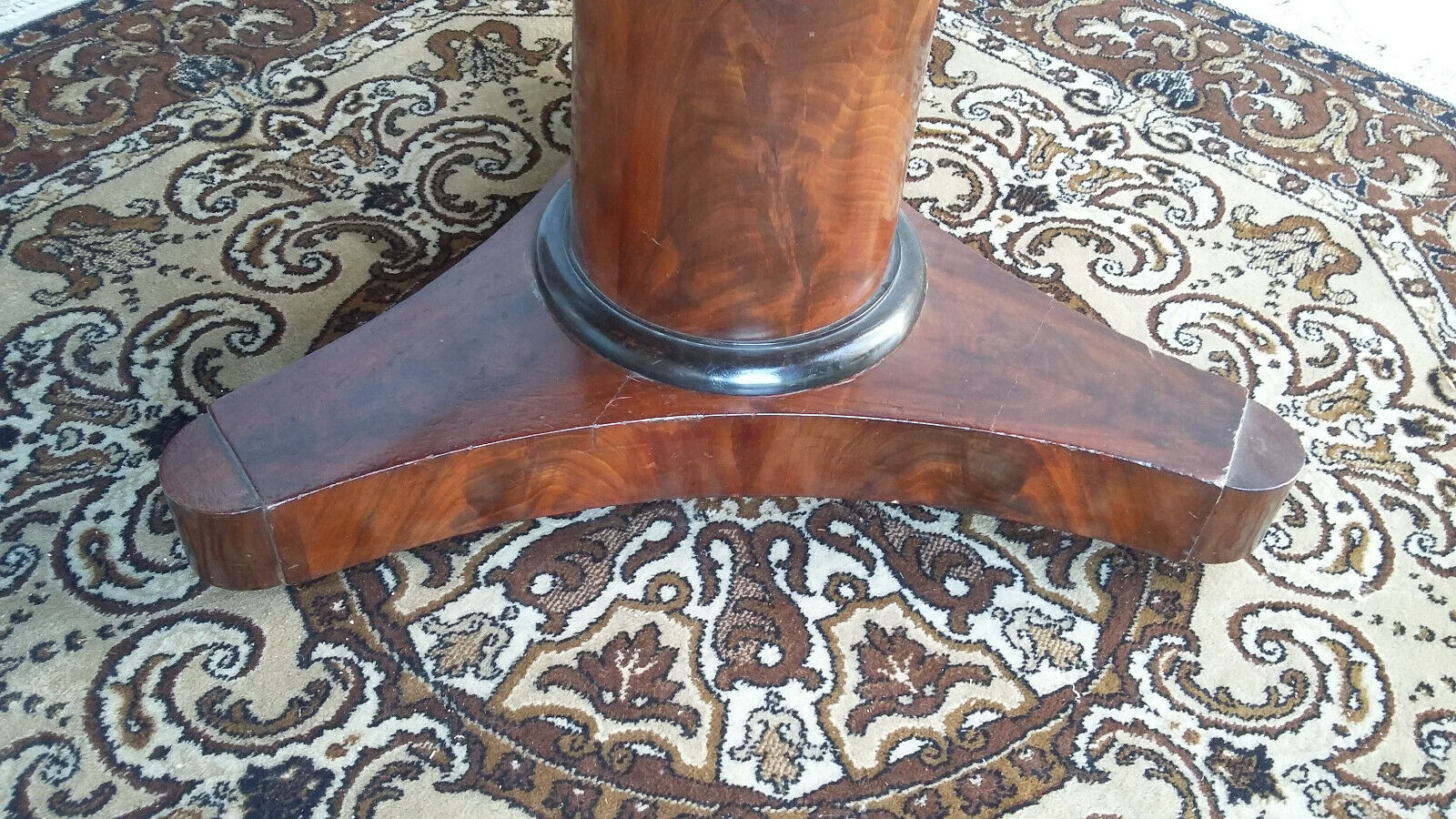 Healer in mahogany empire era