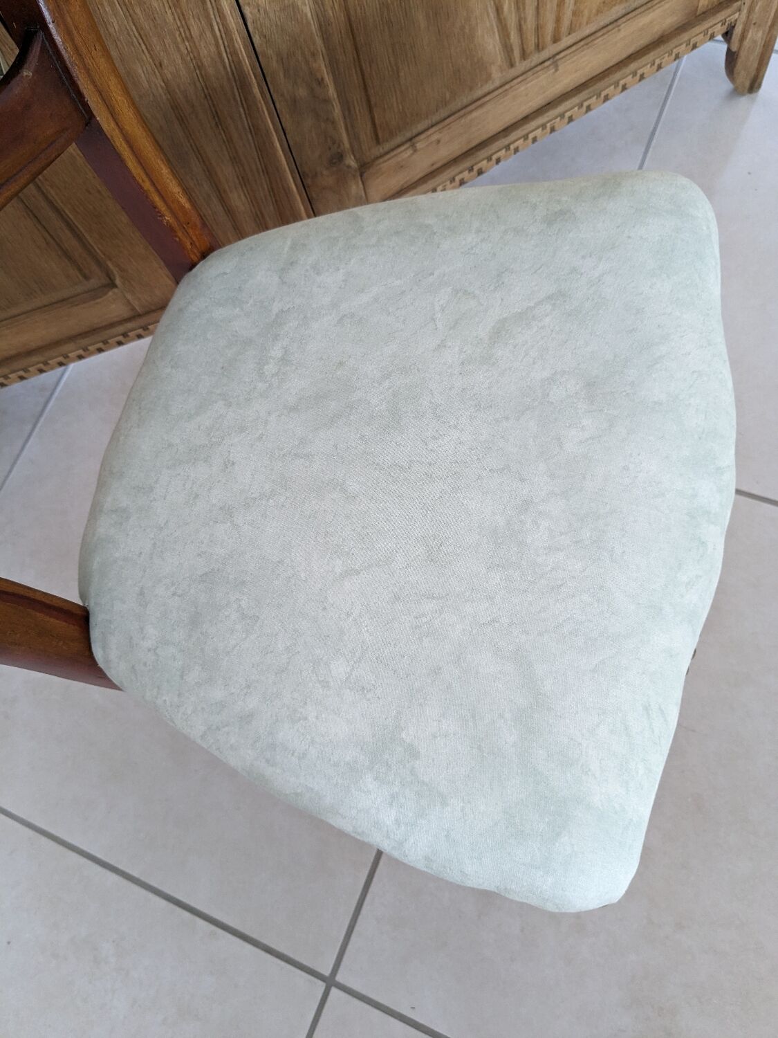 Louis Philippe chair sitting fabric