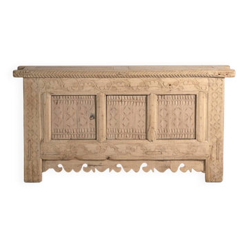 Antique carved pine buffet – China, circa 1920