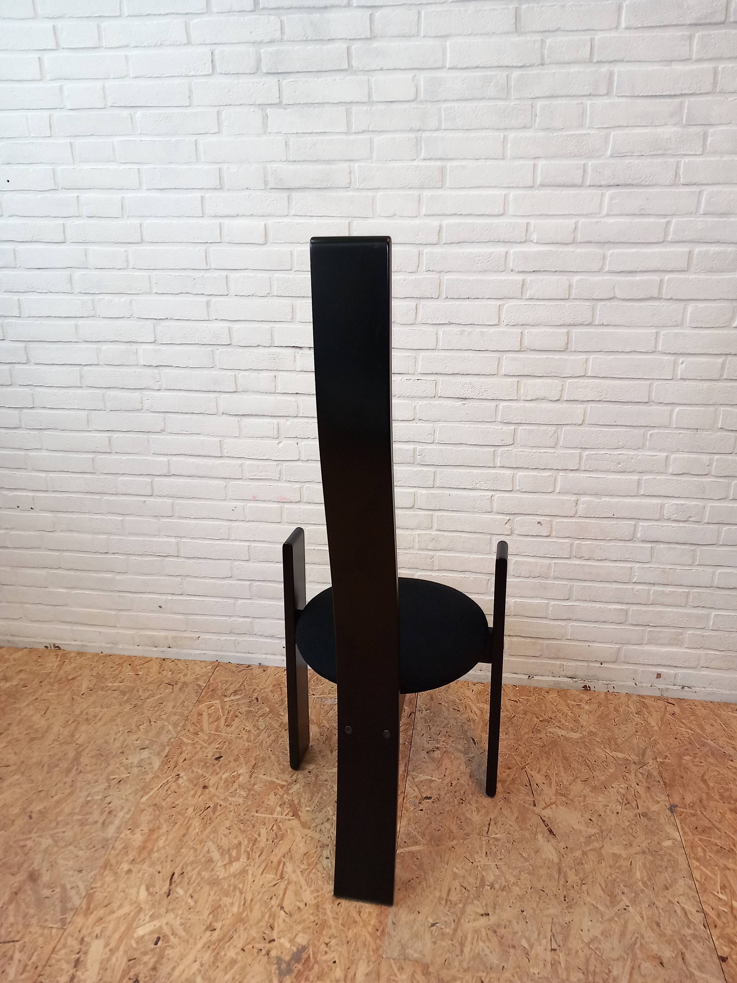 Golem Vico Magistretti Chair
