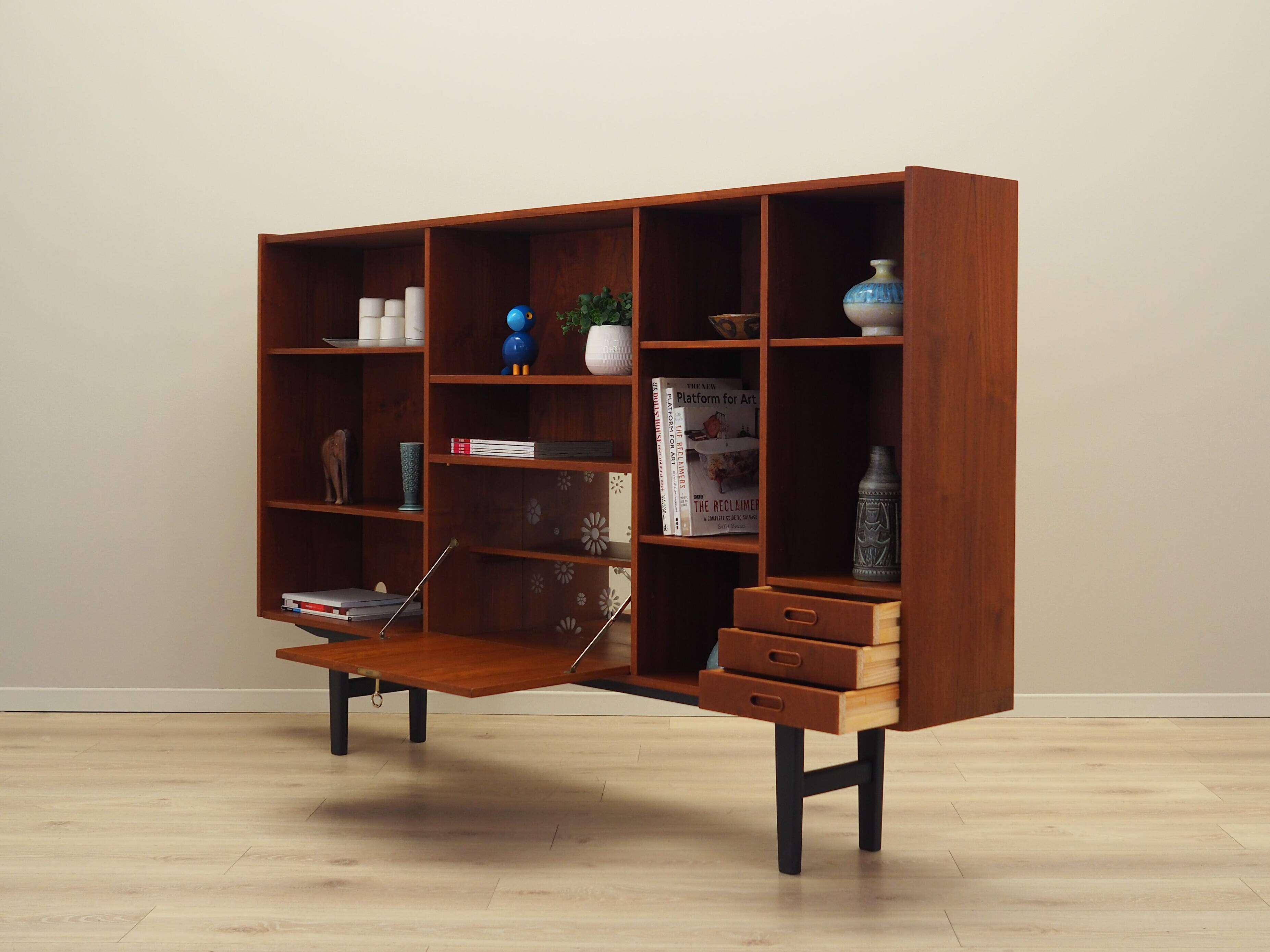 Teak bookcase, Danish design, 1970s, production: Denmark