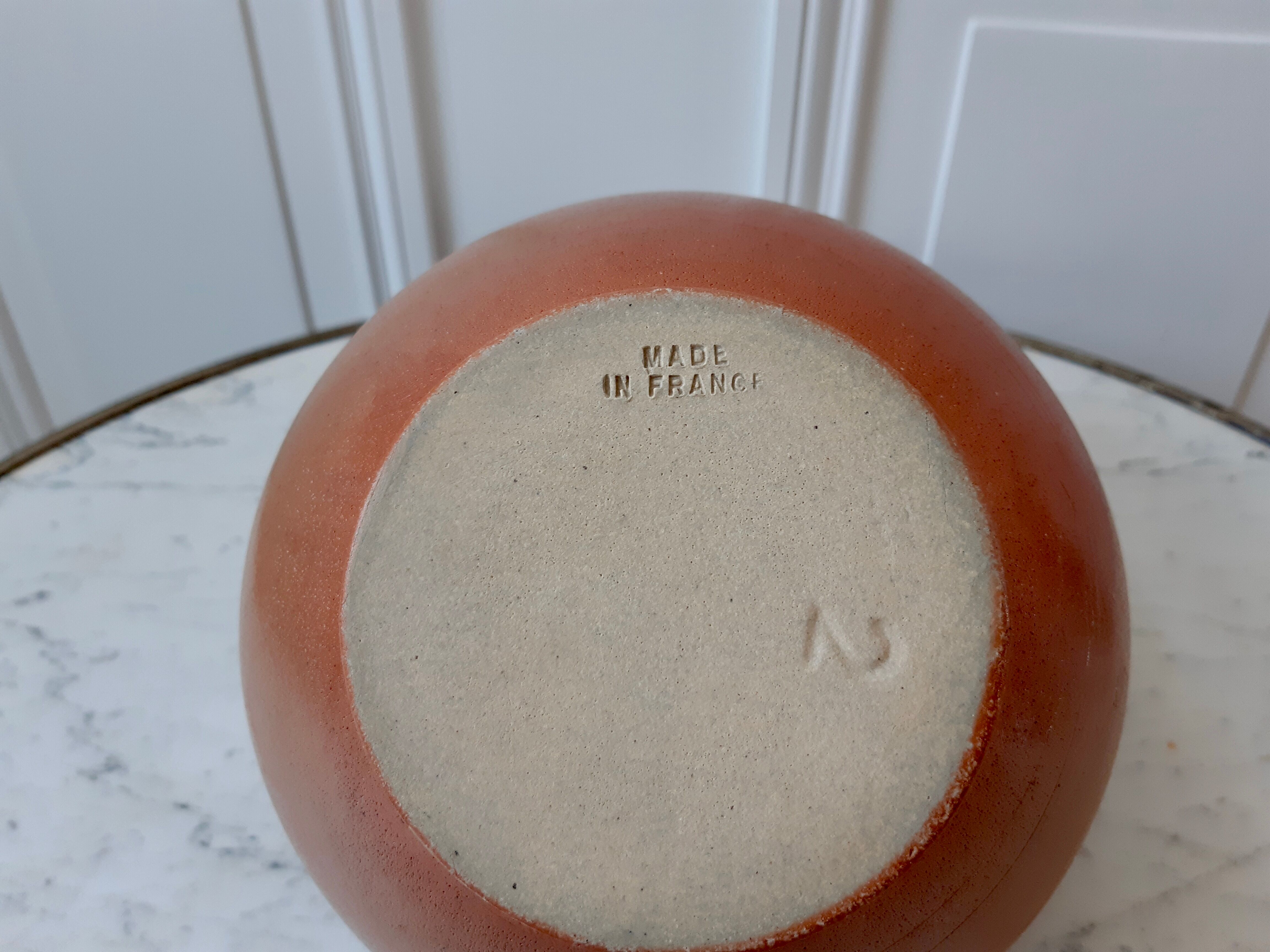 Duo of vintage sandstone salad bowls Made in France