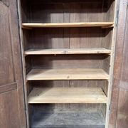 Armoire en chêne aérogommée