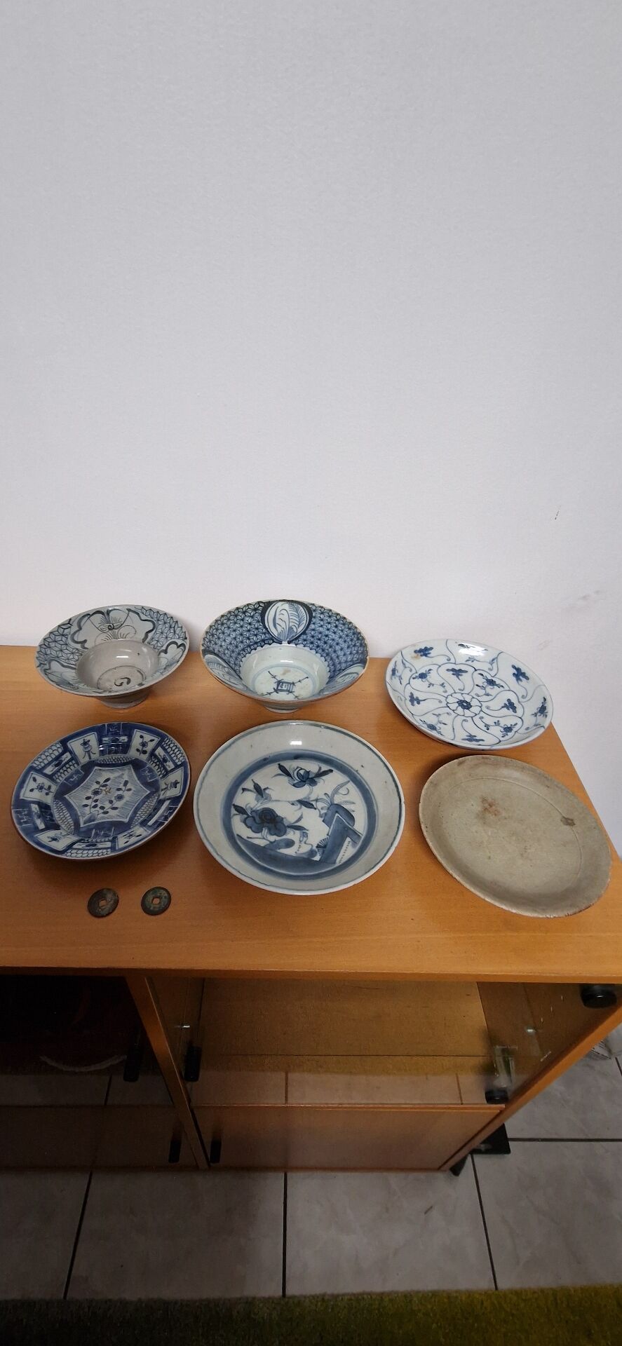 Vintage Vietnamese plates