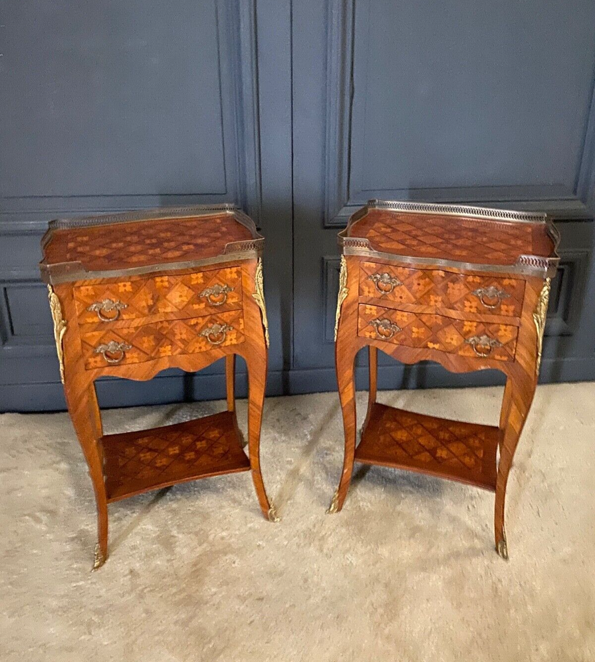 Pair of bedside tables Louis XV style marquetry with shamrocks and XXth bronze