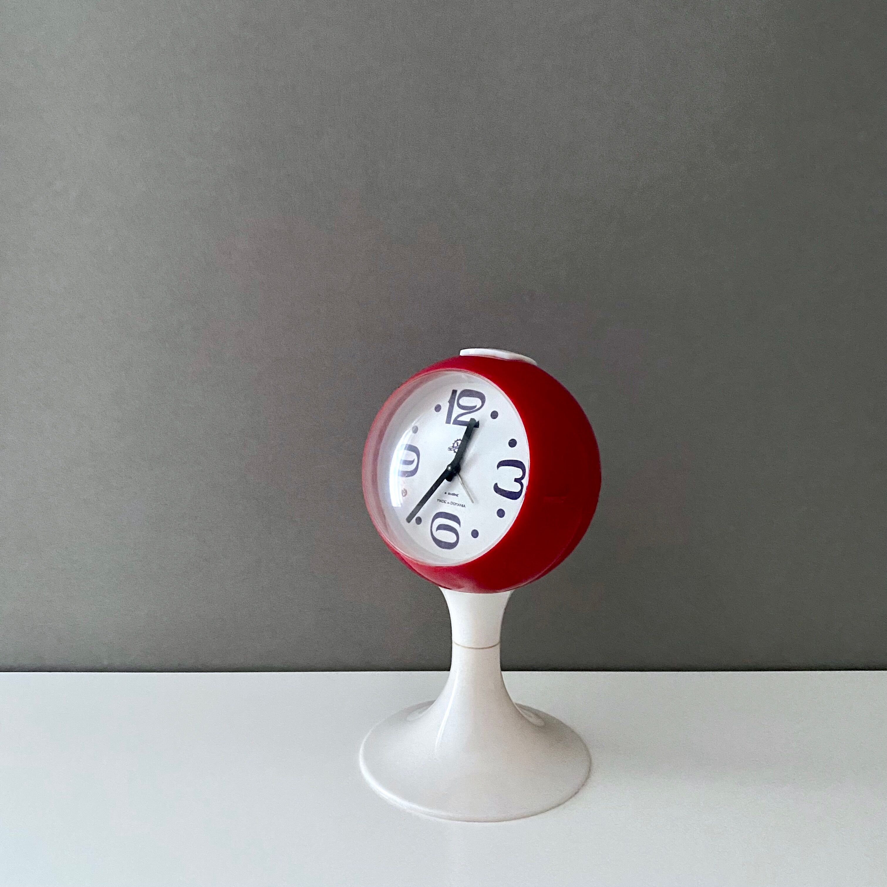 Space age table clock, vintage alarm clock tulip foot, ball clock victoria clock, 70's