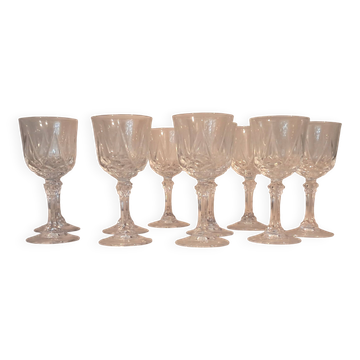 Set of 10 crystal liqueur glasses from Arques.