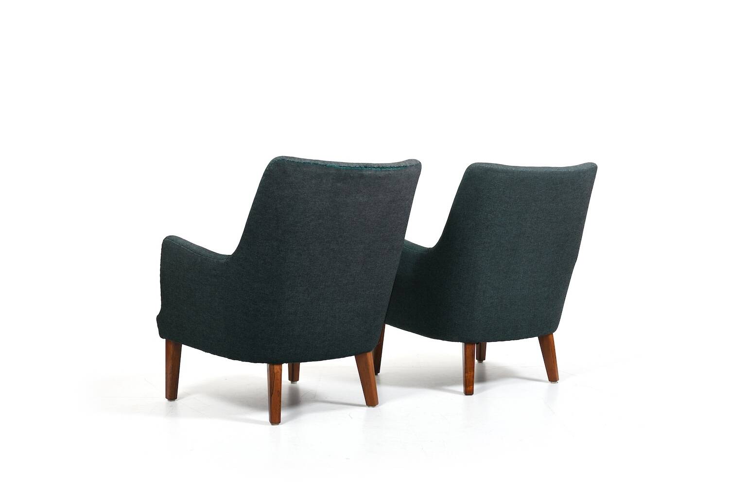 Rare Pair of AV-53 Easychairs by Arne Vodder 1953