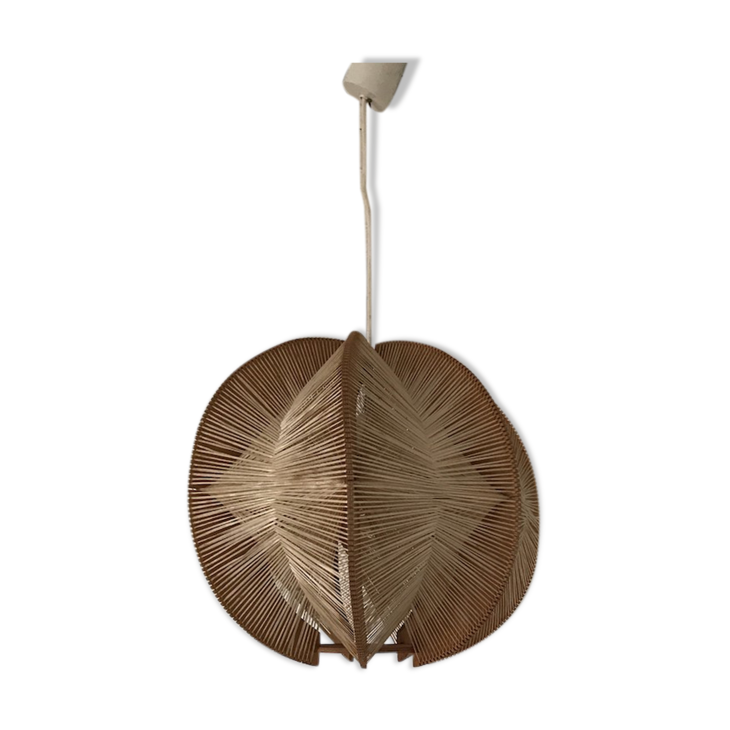 Scandinavian vintage suspension wood and yarn