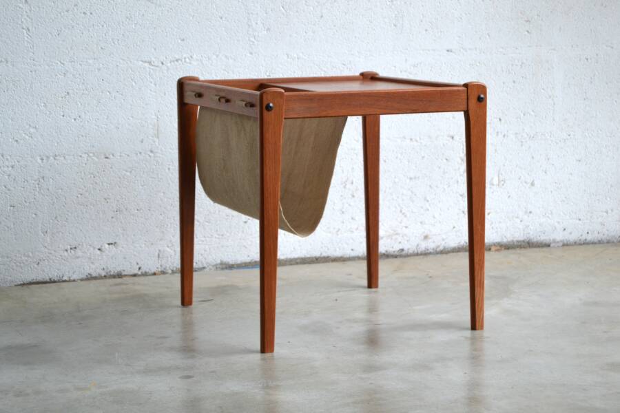 Side table by BRDR Furbo