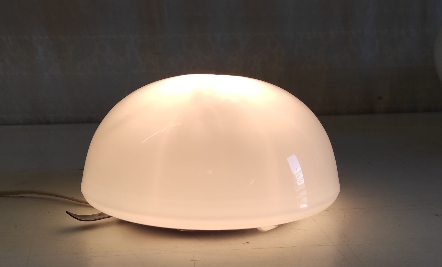 Ceiling light or globe wall lamp opaline diameter 20 cm - mid 20th century