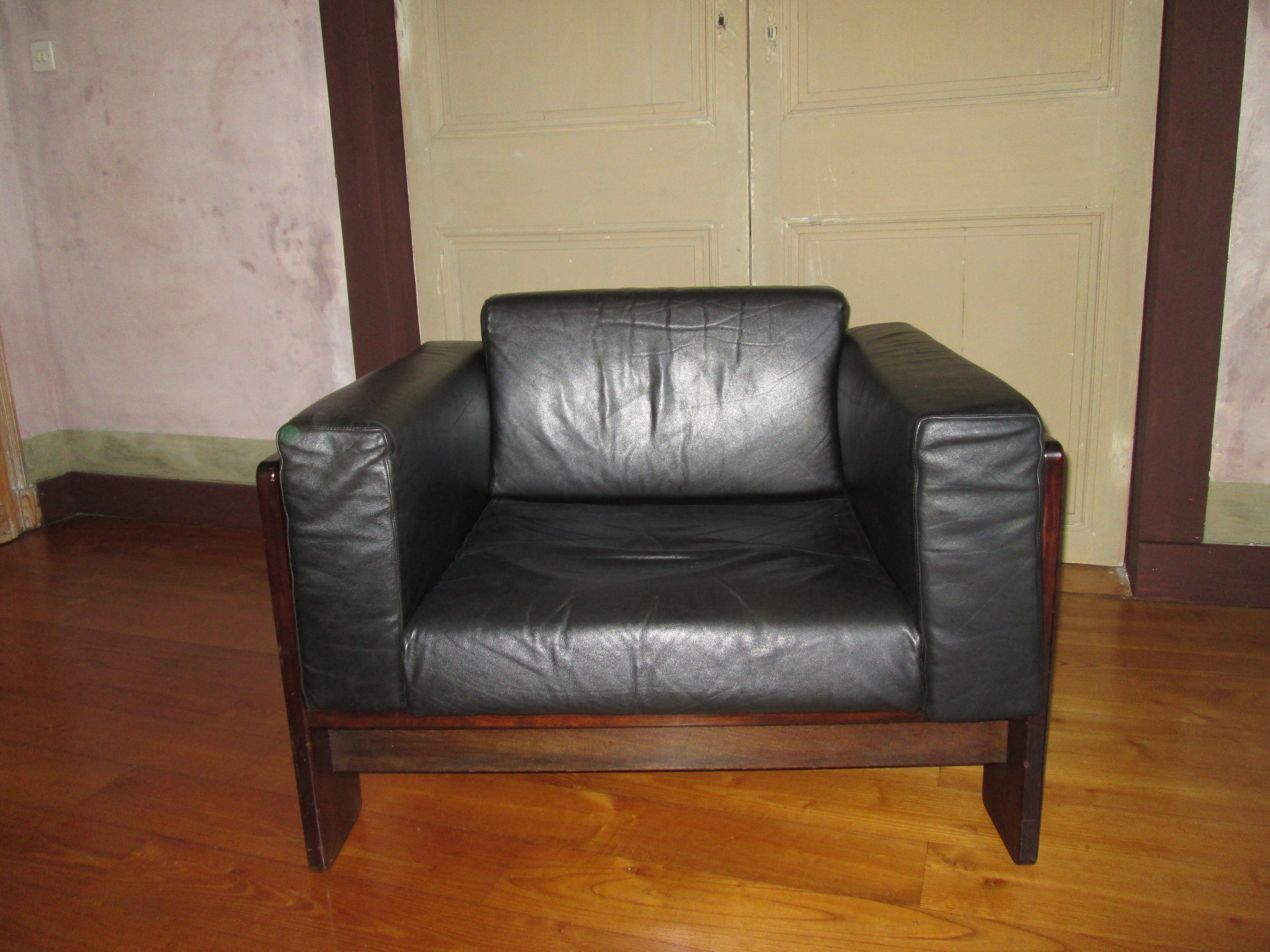 Tobia and Afra Scarpa bastiano armchair