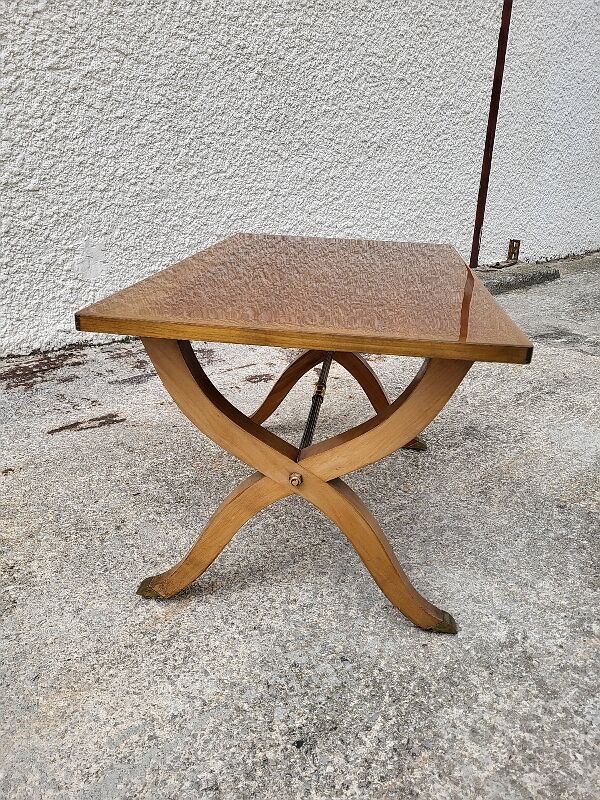Table basse style bateau en acajou blond