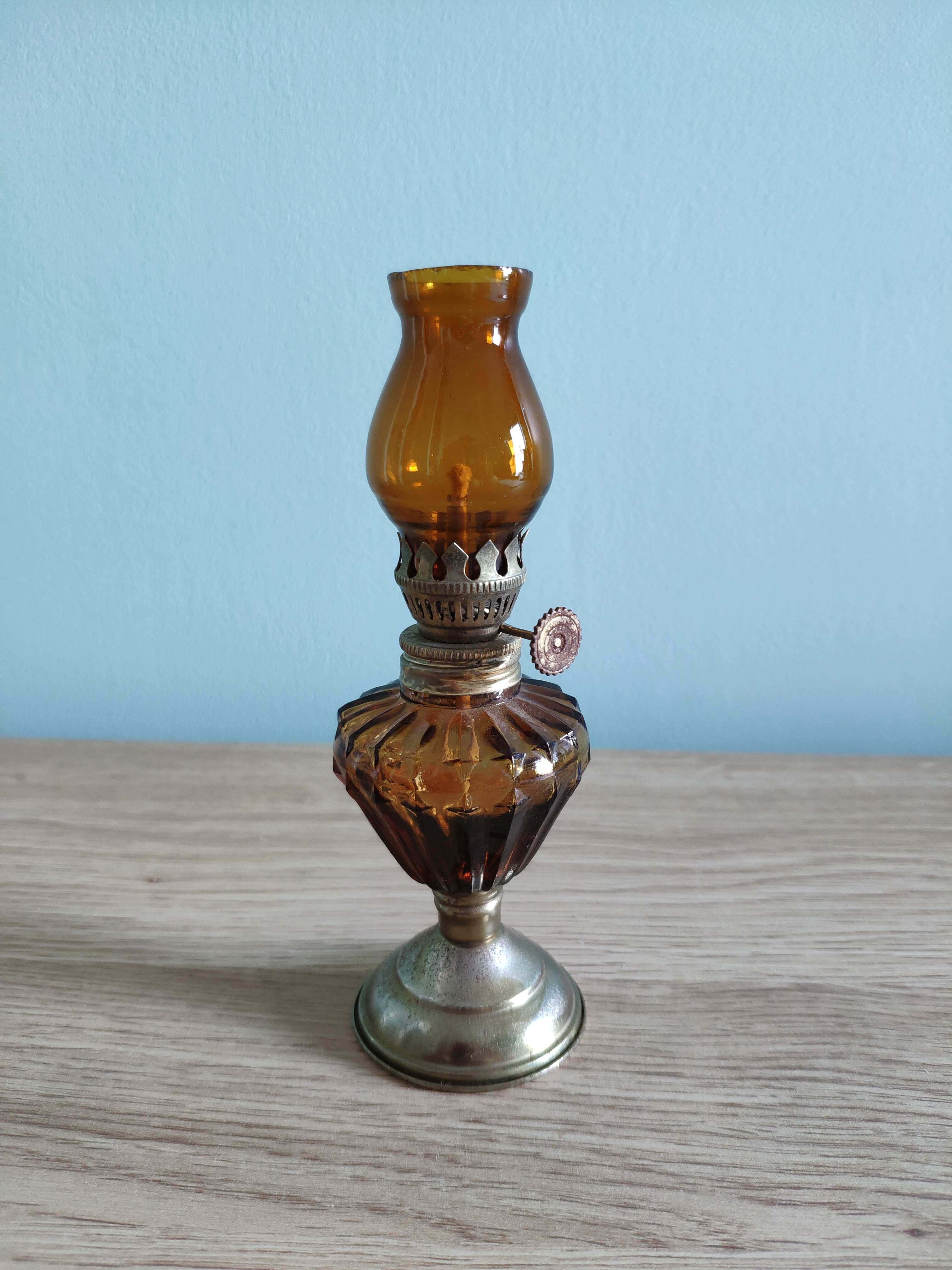 Set of oil lamps