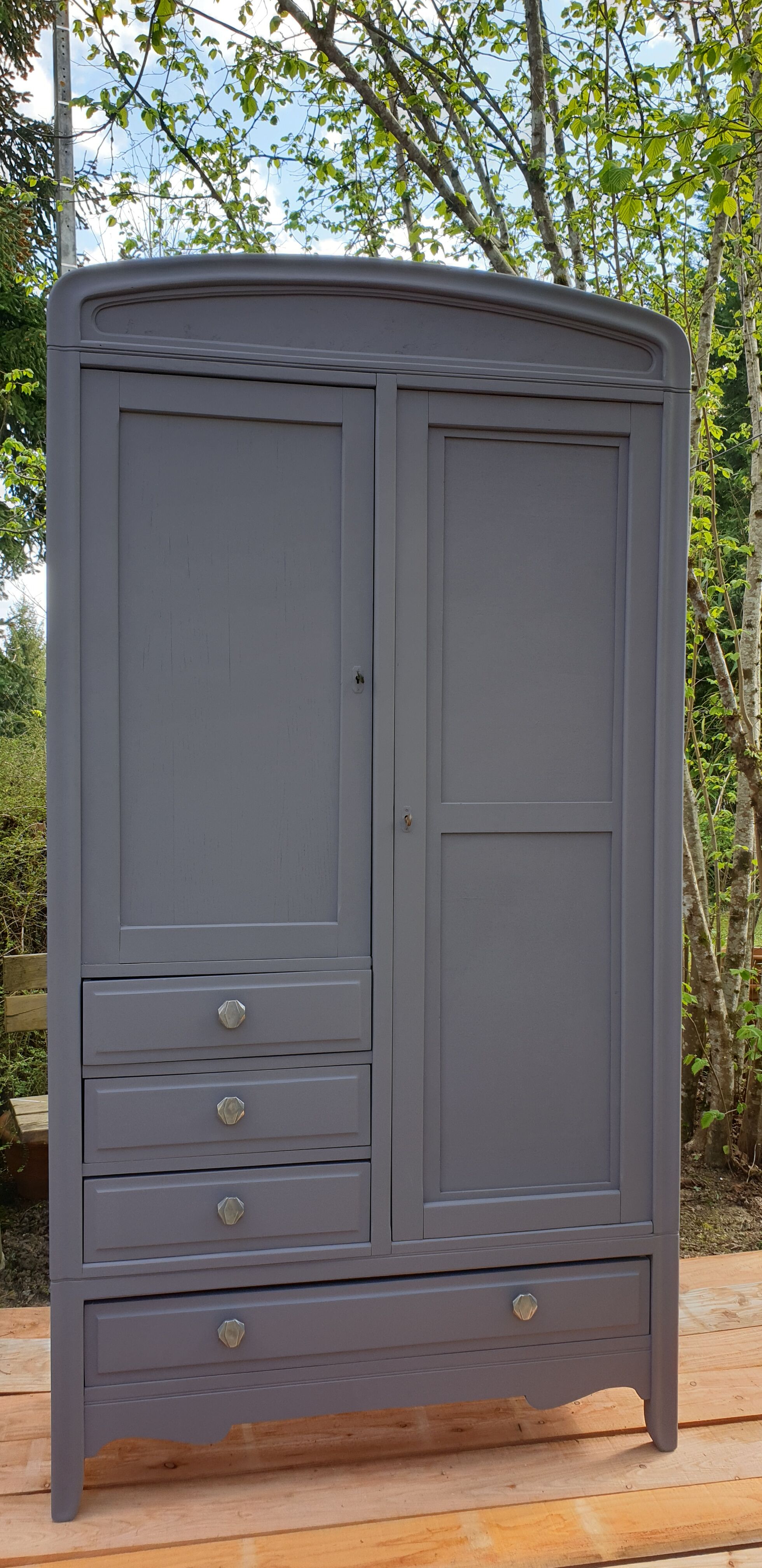 Grey Parisian wardrobe