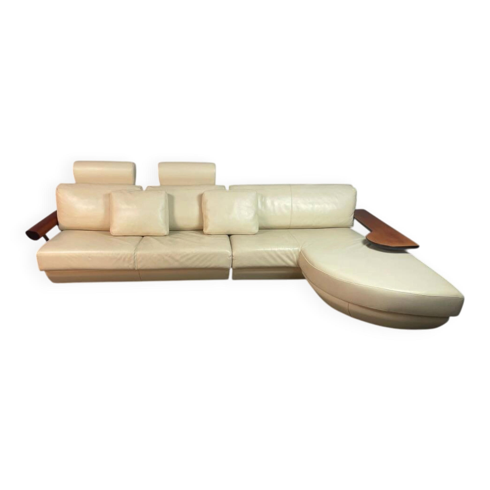 Exceptional Mid-Century Frighetto Italian Cream Leather Landscape Sofa with