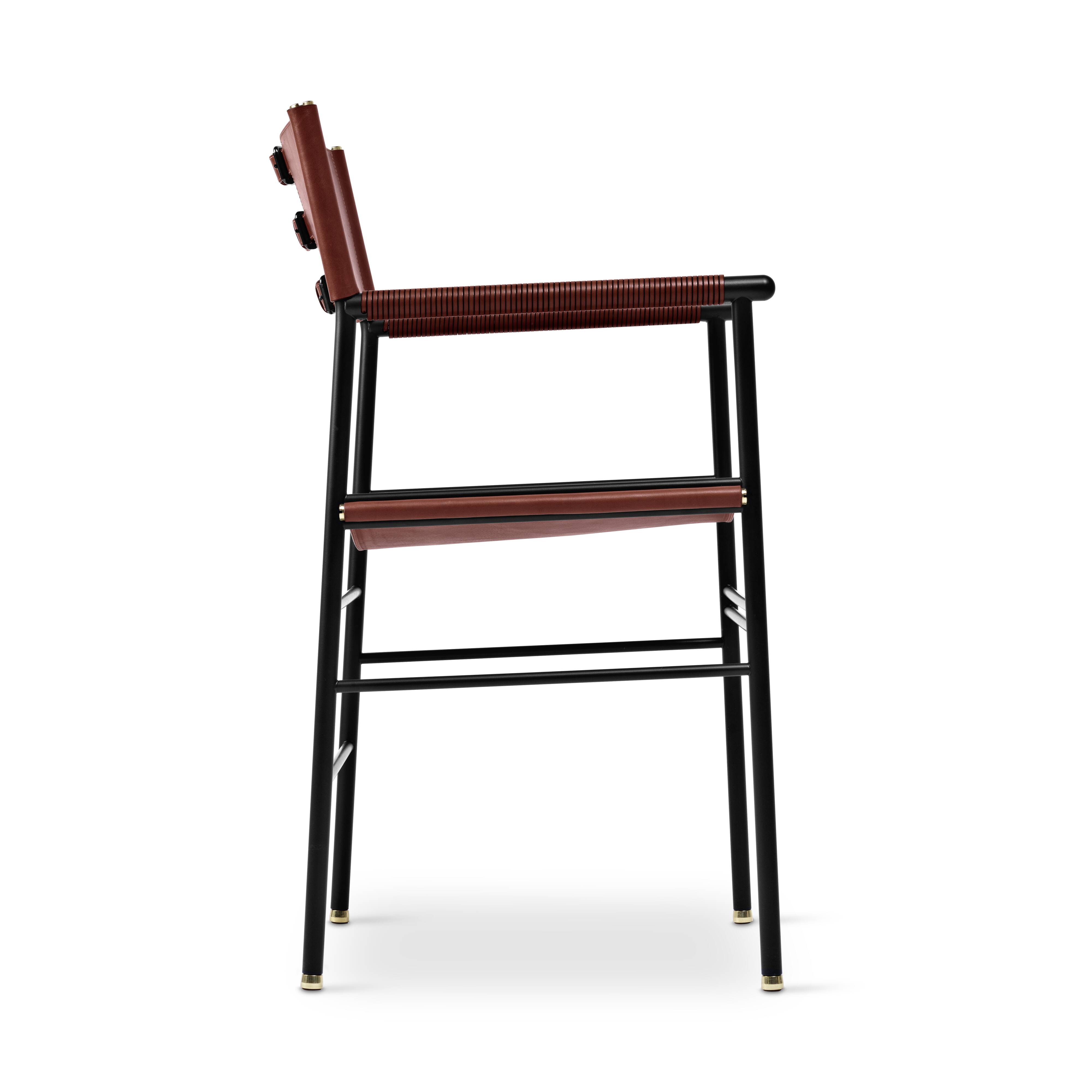 Contemporary classic bar stool with cognac leather backrest and black rubber metal.