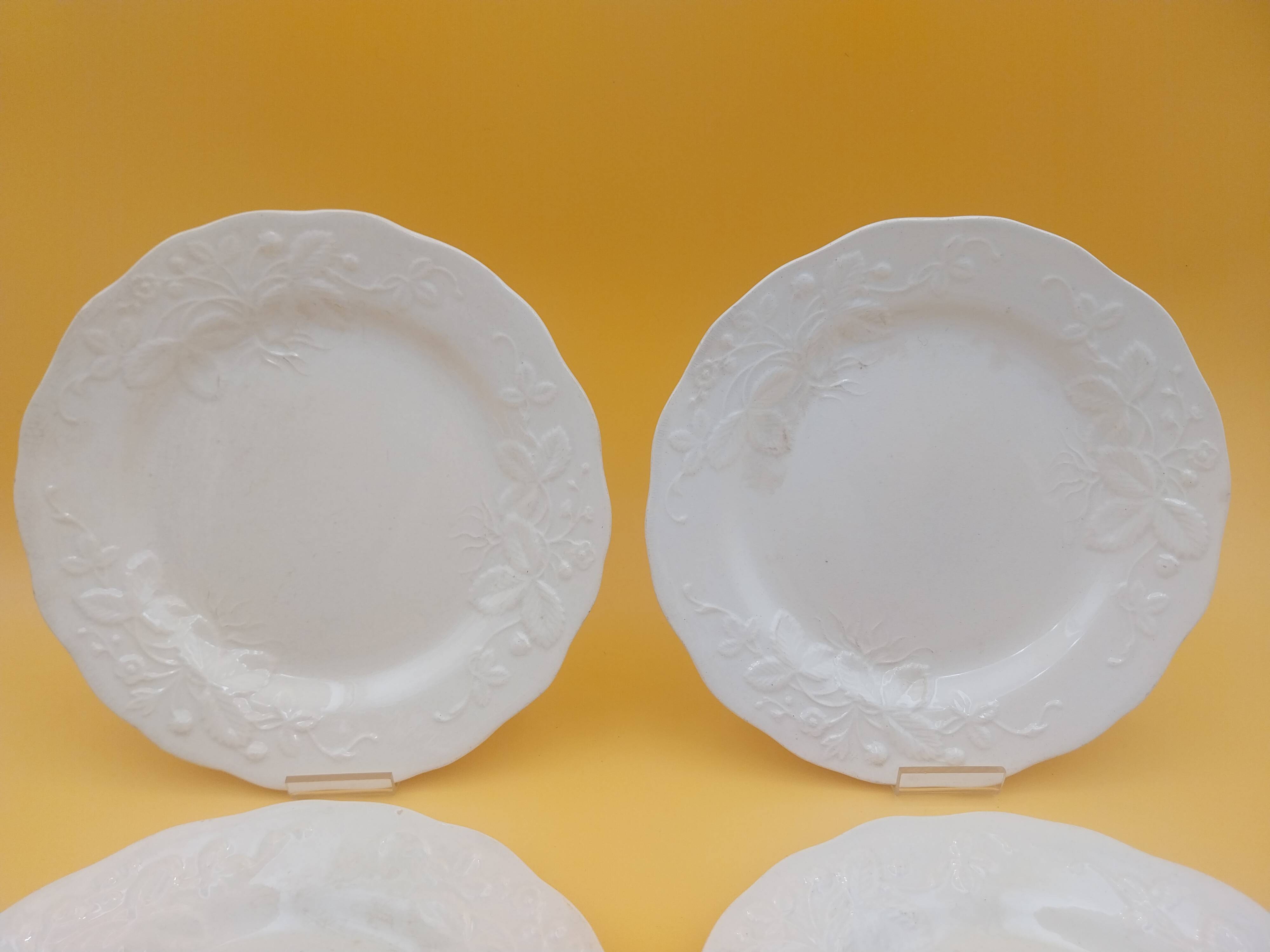 6 plates Creil Montereau Strawberry