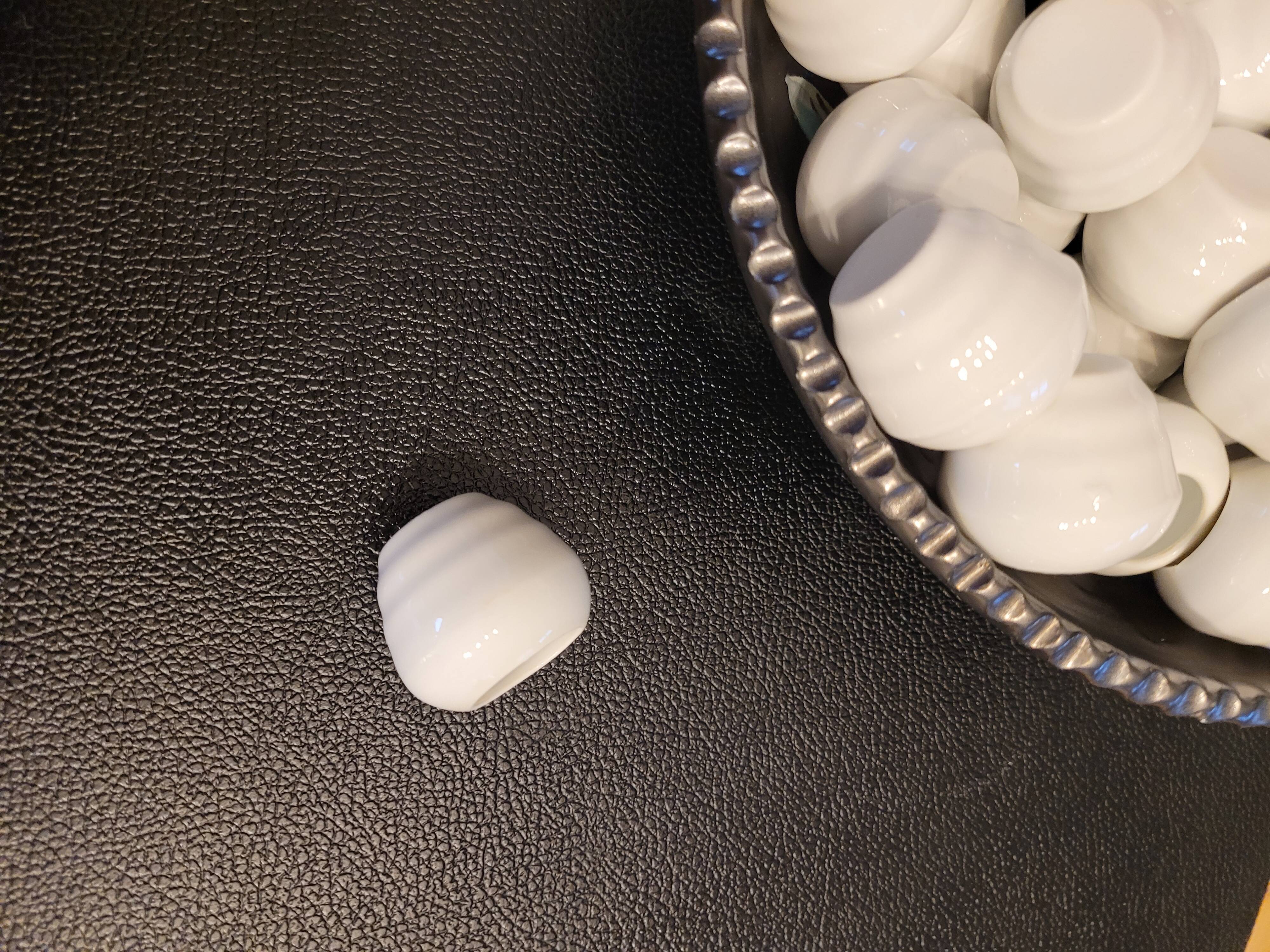 Snail service, set of 48 porcelain shells