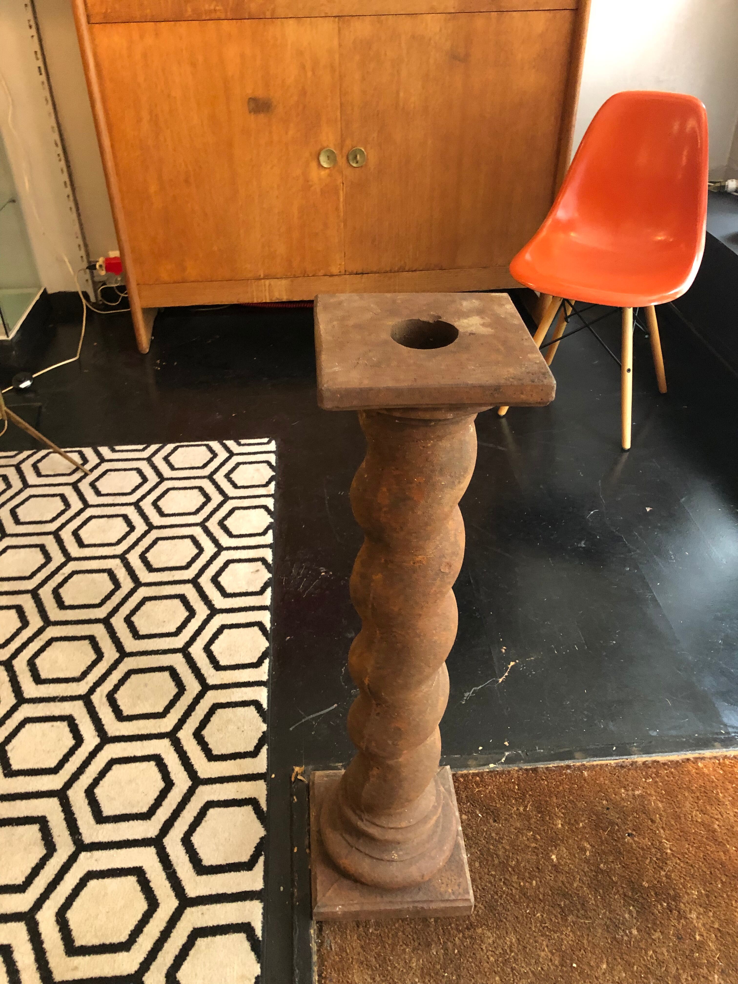 Cast iron column late 19th