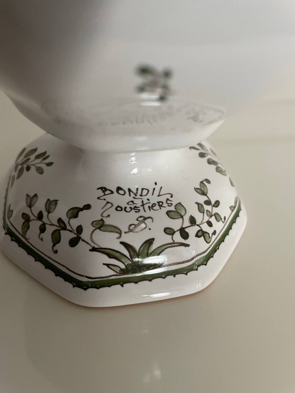 Decorative sugar bowl