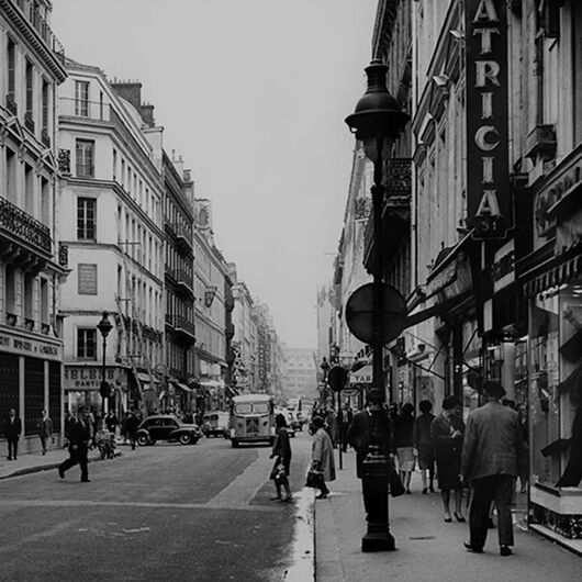 DISCOVER (OUR PHOTOS OF) PARIS