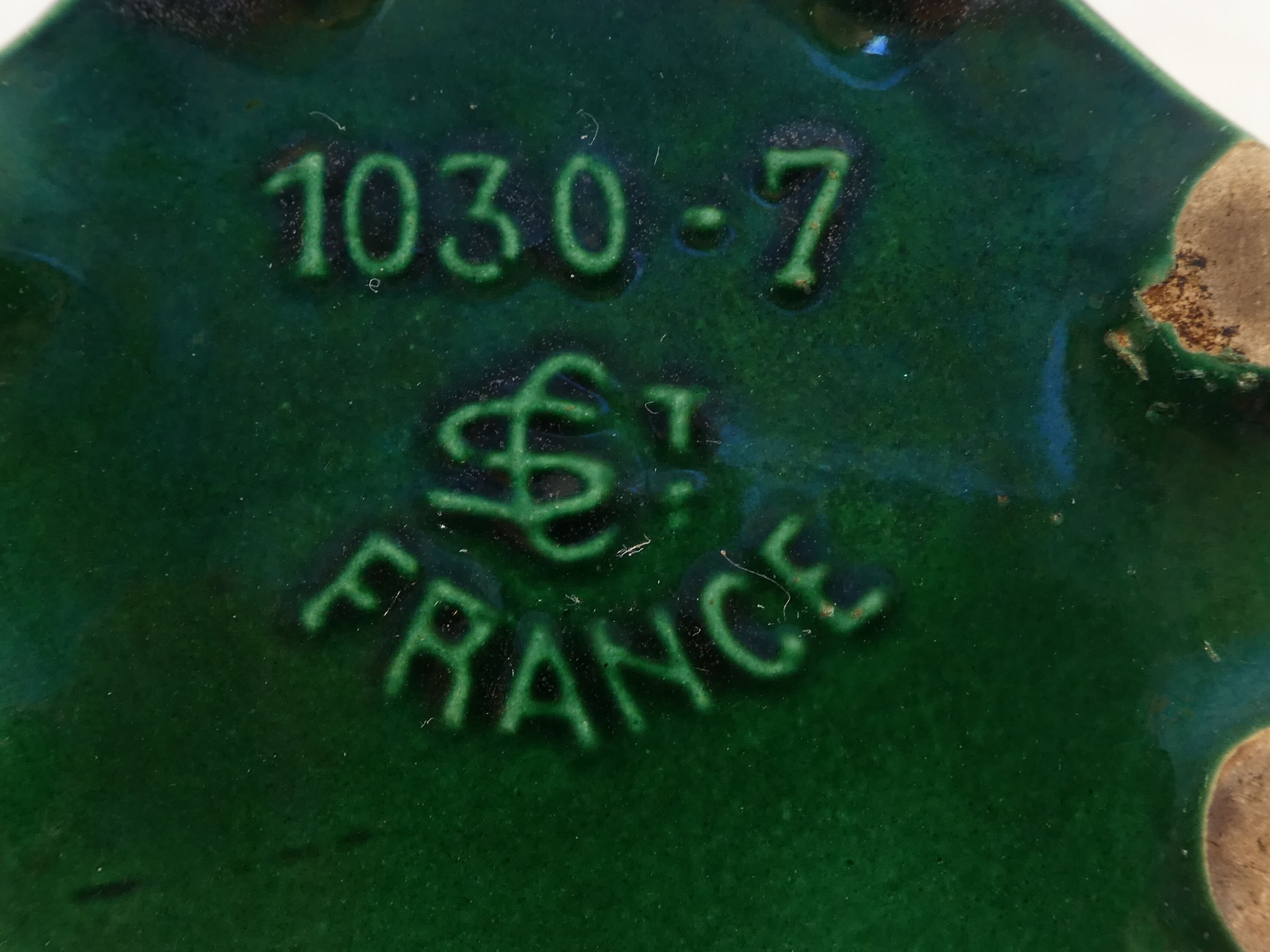 Pitcher vintage green slurry in faience of st clement with fruit