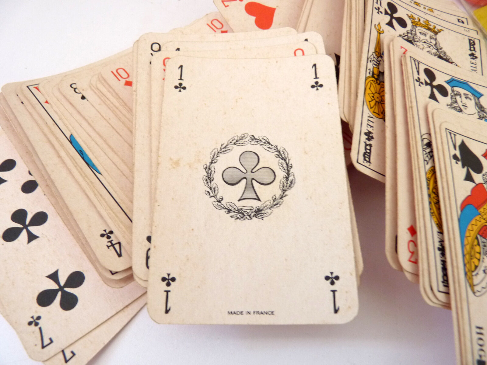 Former board game the vintage nain jaune