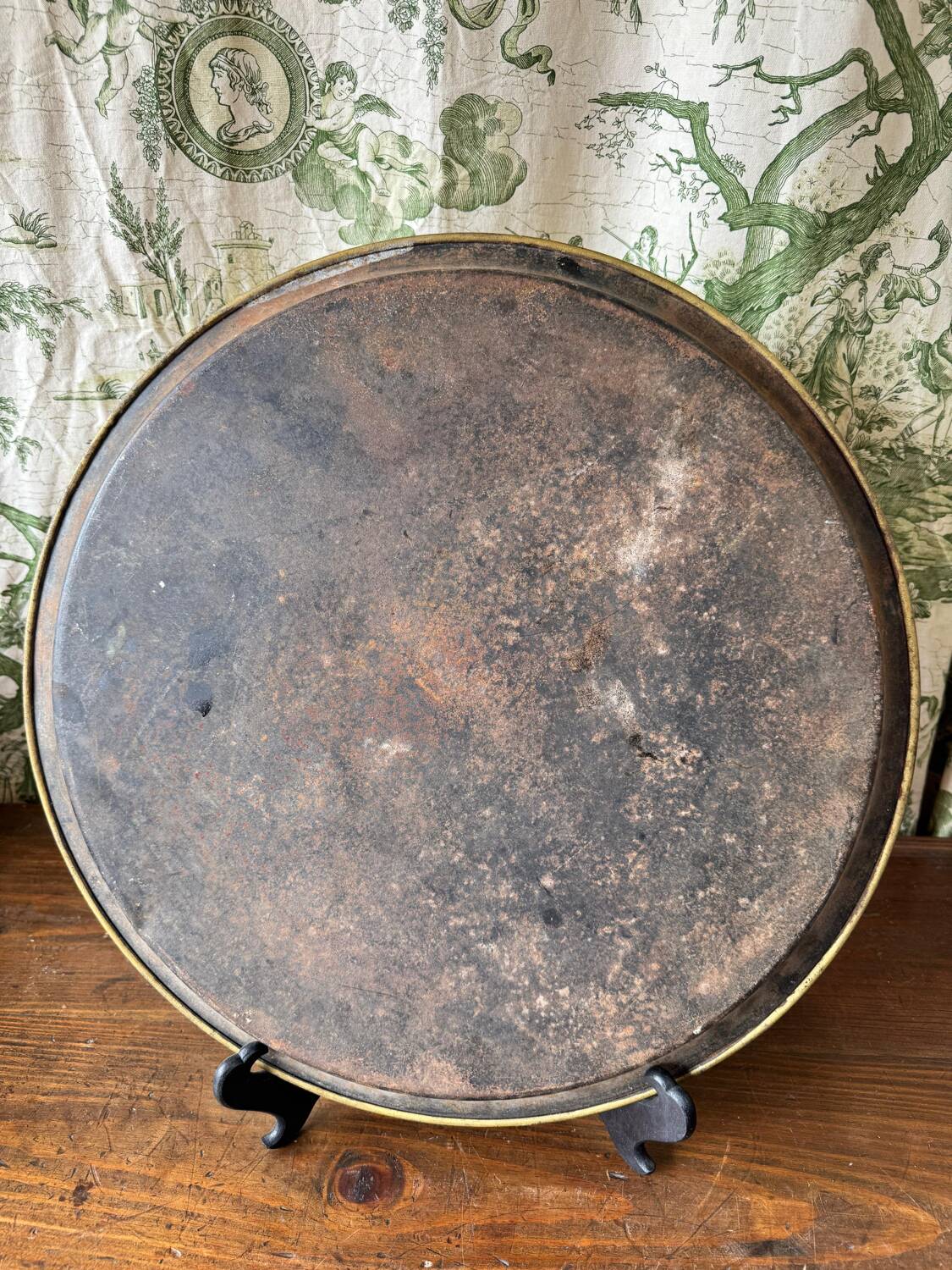 Old and large painted sheet metal tray / late 19th century