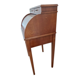 Bureau à rideau