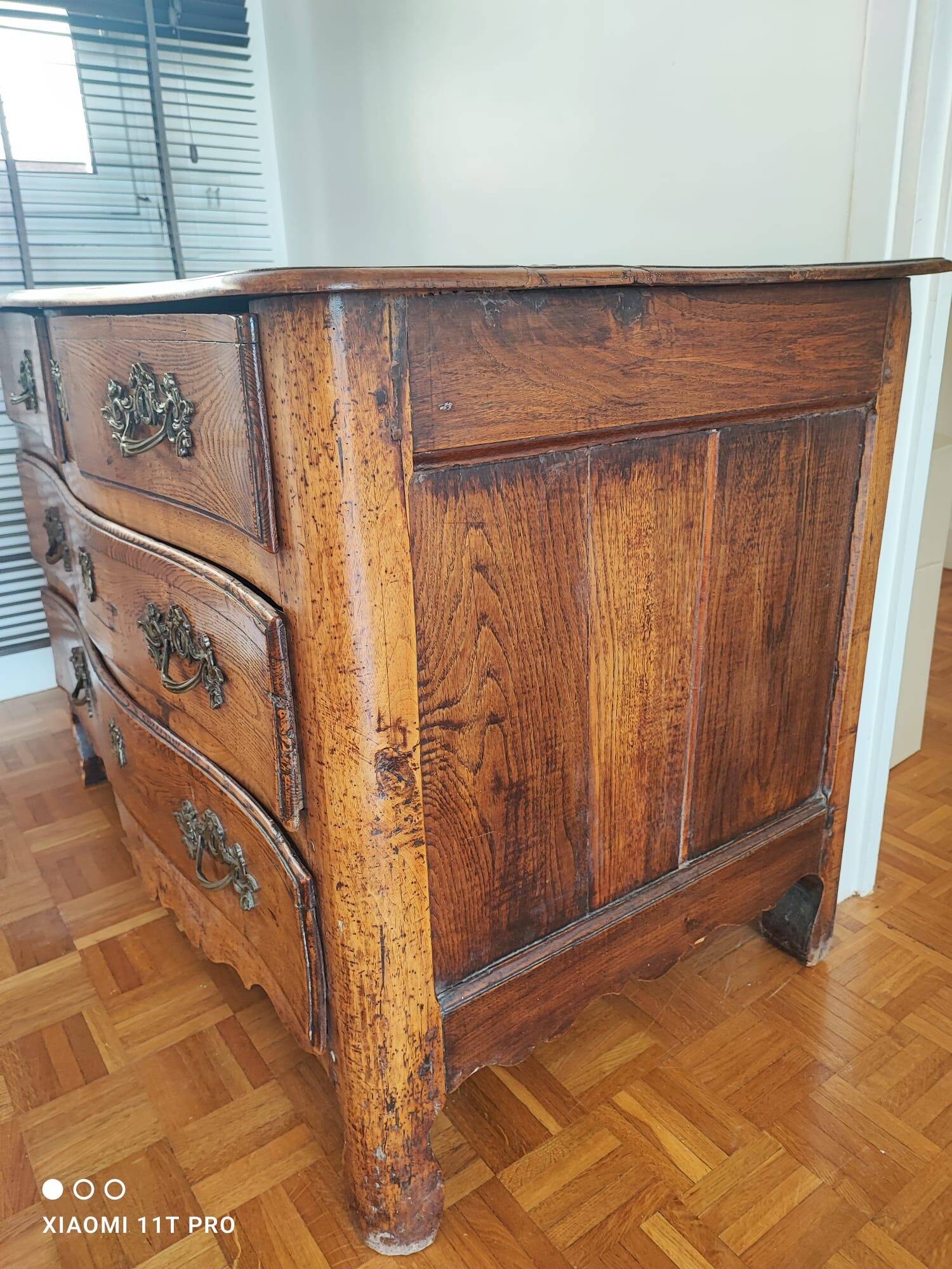 Louis XIV chest of drawers