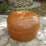 Leather pouf De Sede 1970