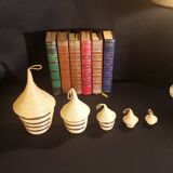 Small woven nesting baskets