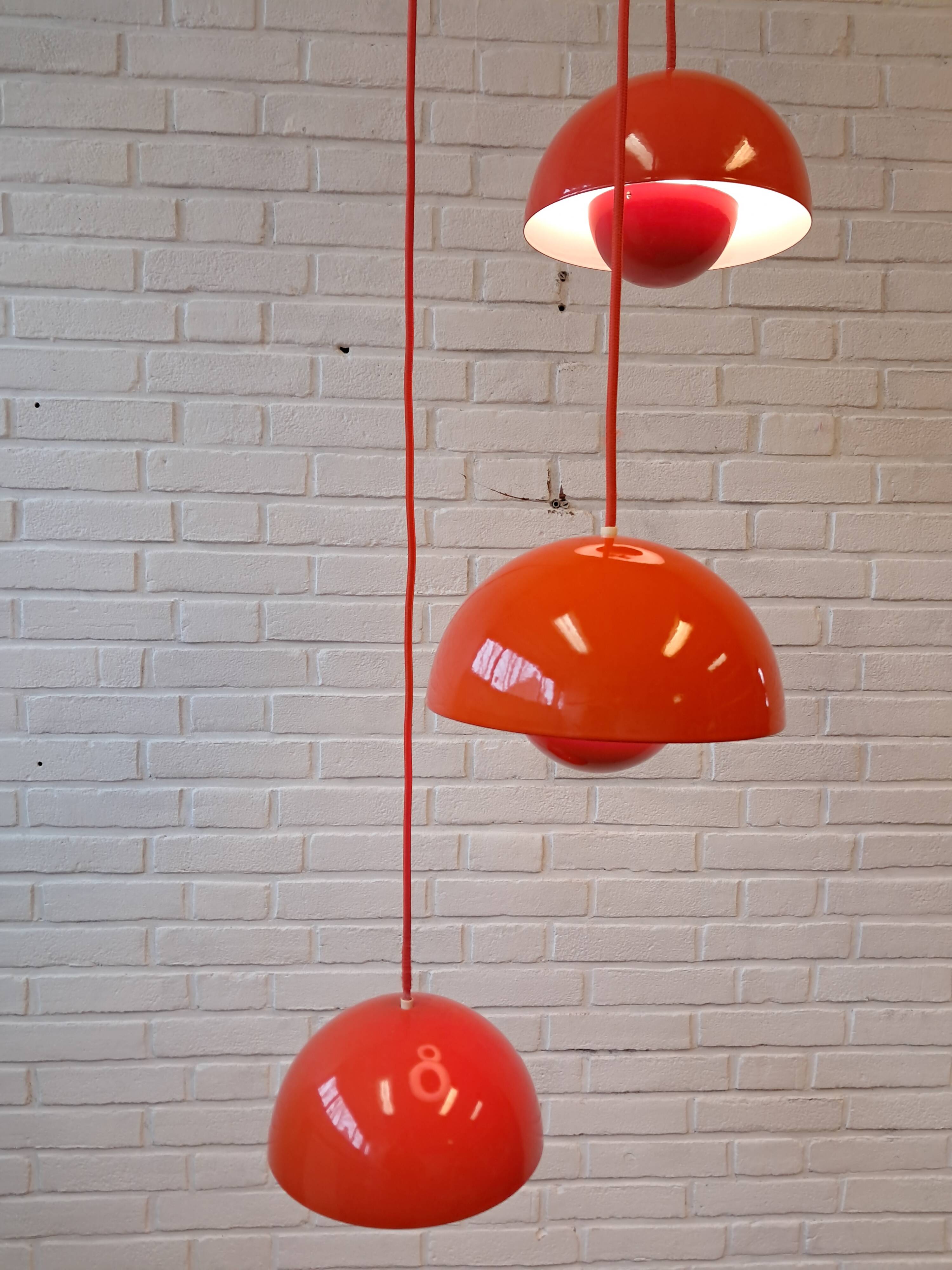 Flowerpot Hanging Lamp Verner Panton