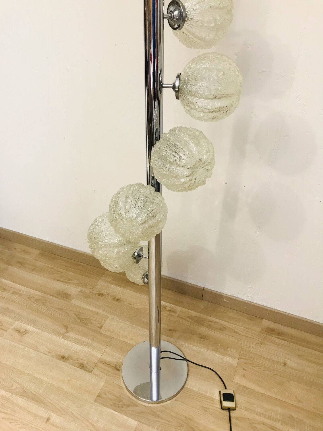 8-light floor lamp from the 70s