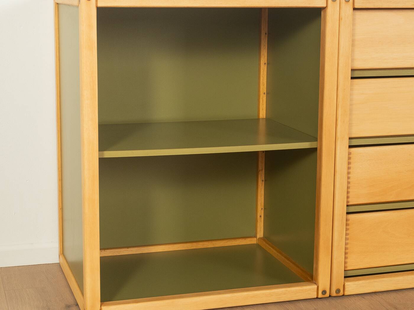 Modular four-piece profile system by Flötotto