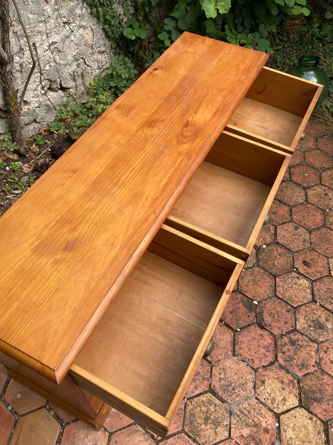 Old trade cabinet with drawers