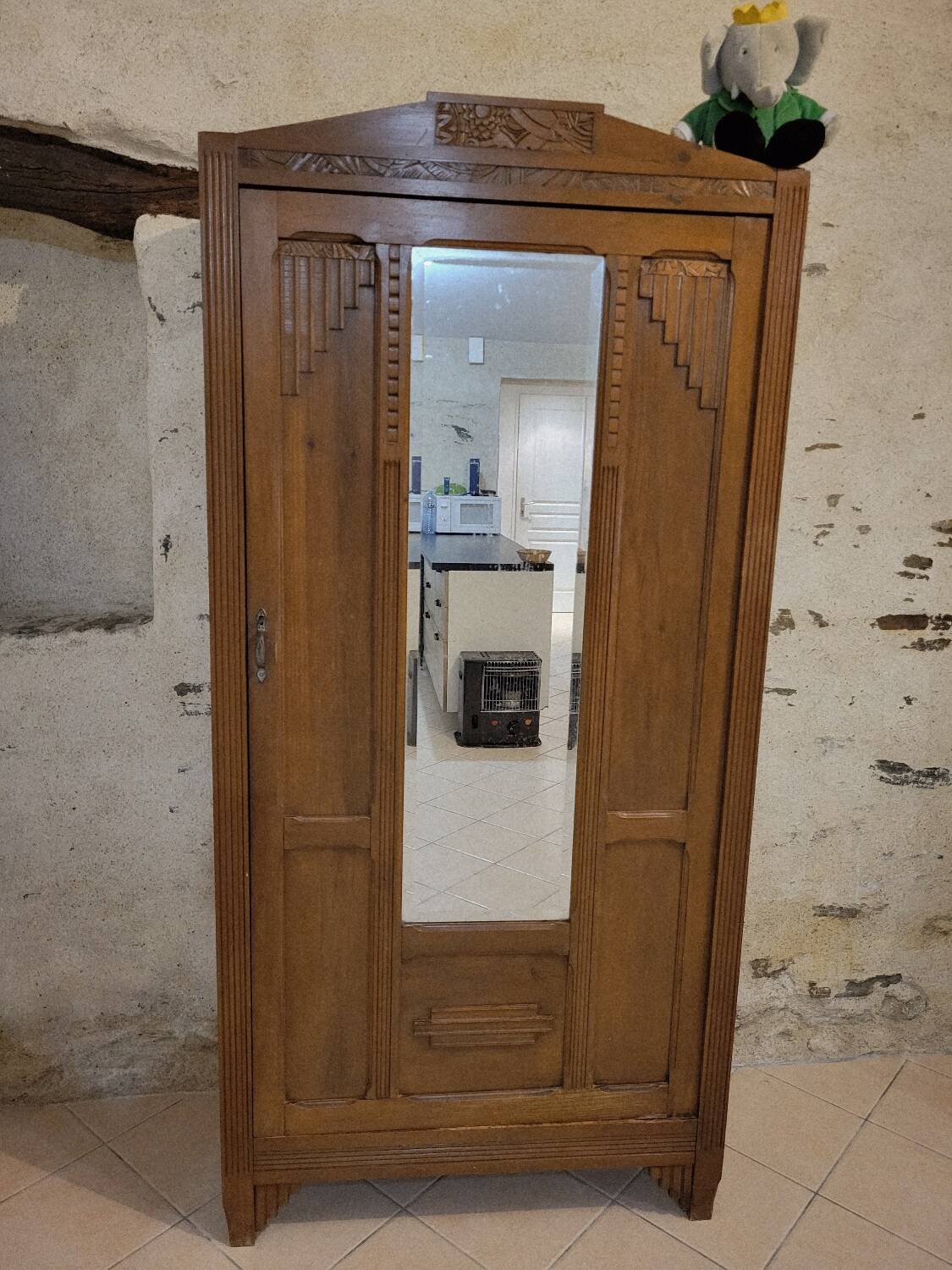 Armoire parisienne art déco