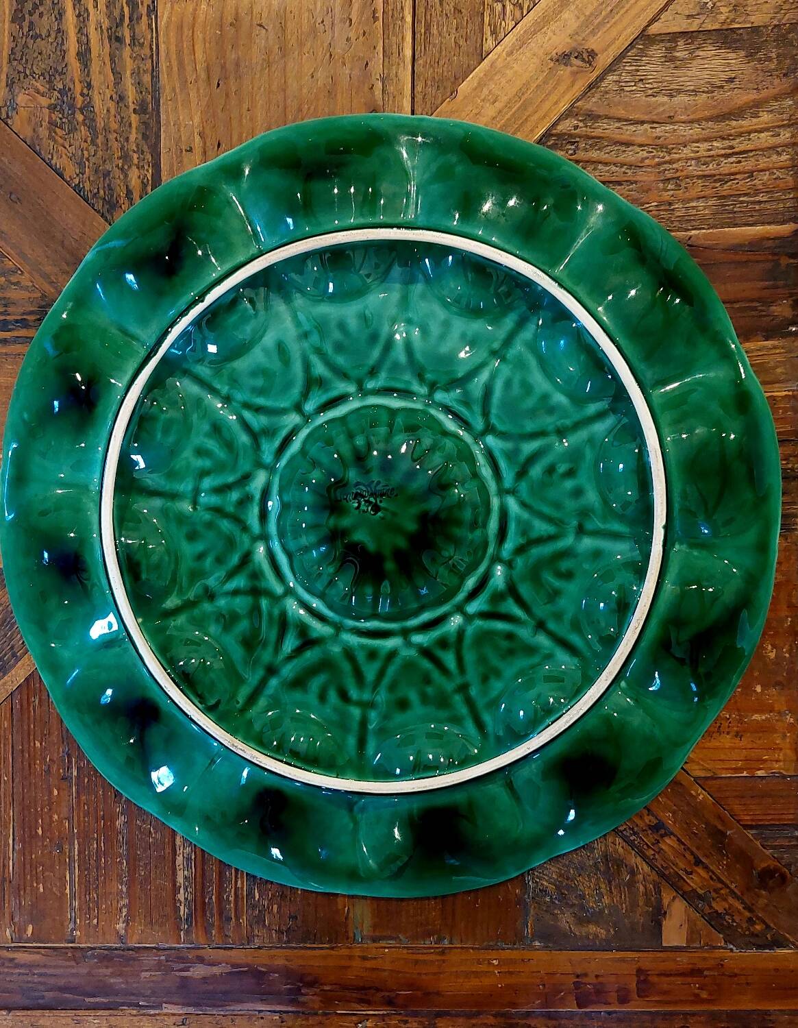 Antique green majolica oyster dish – Sarreguemines